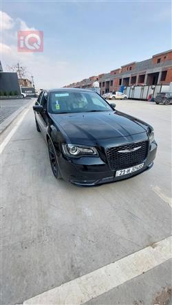 کرایسلەر 300